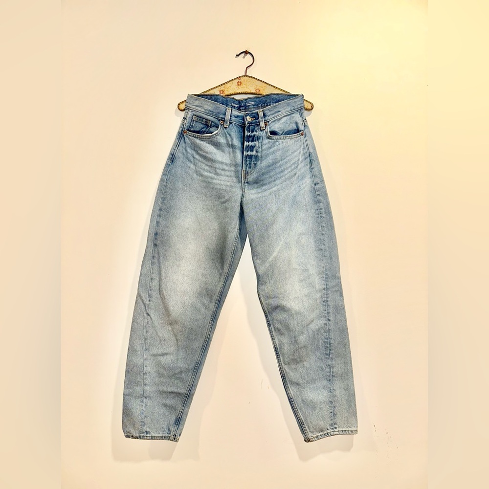 Old Navy Light Wash High-Rise Wide Leg Jeans